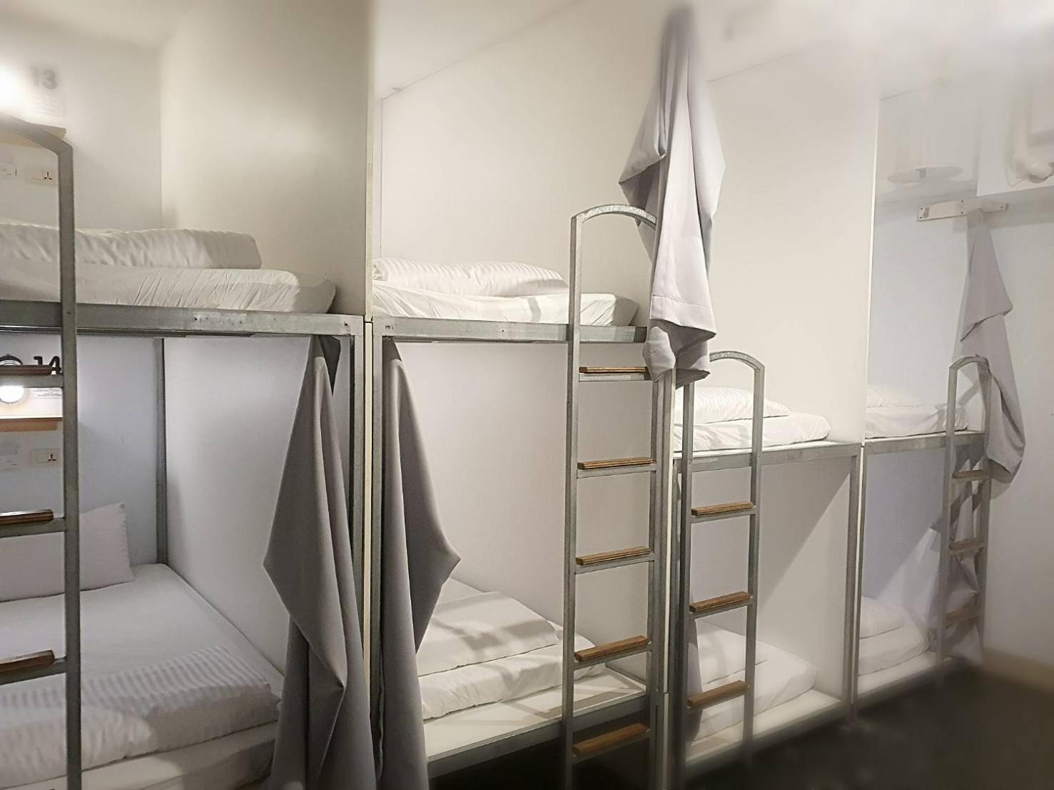 Cozy Khách sạn nang *